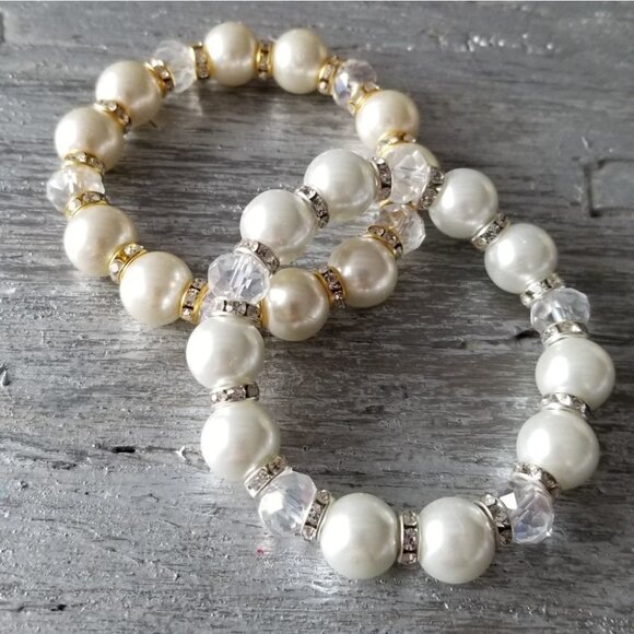 Pearl Bracelet - Picture 2 of 3